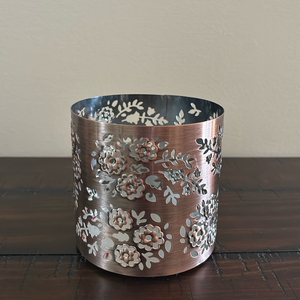 Sonoma Candle Holder
